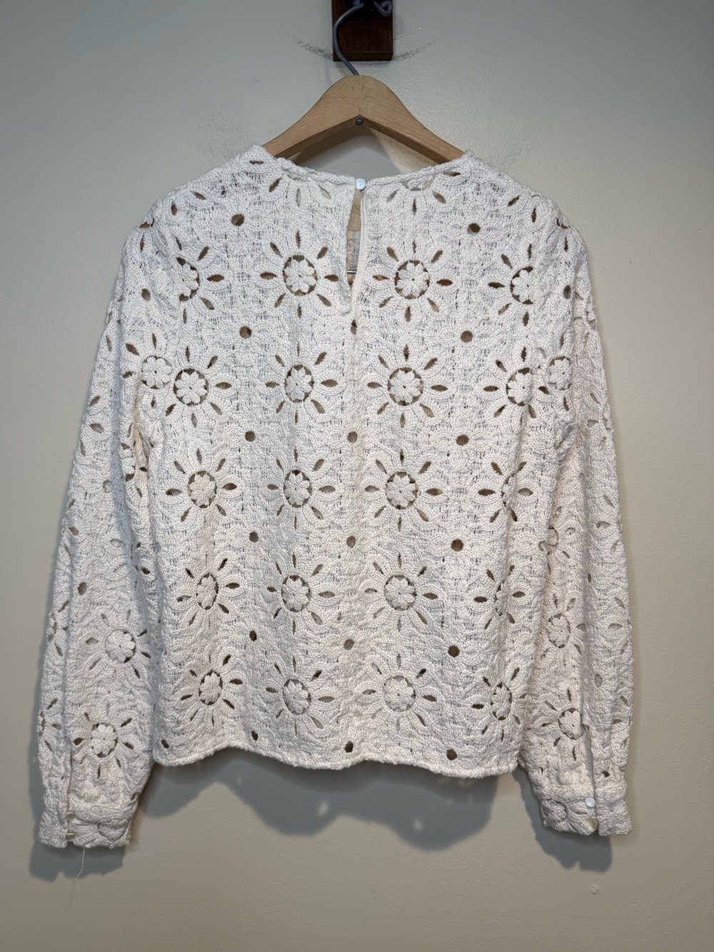 Sézane Ecru Sun Guipure Jesse Blouse - Picture 10 of 11